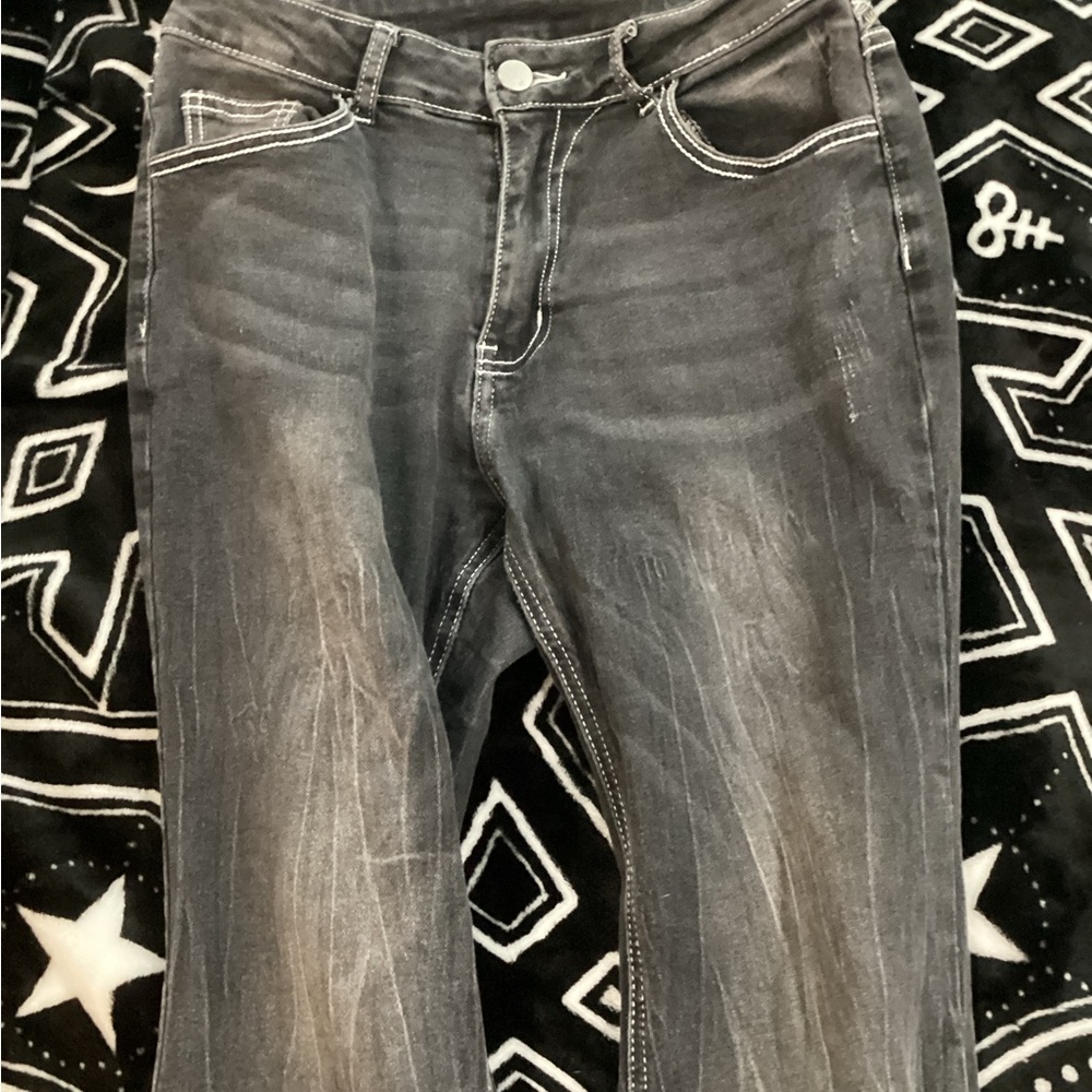 ROMWE flare jeans